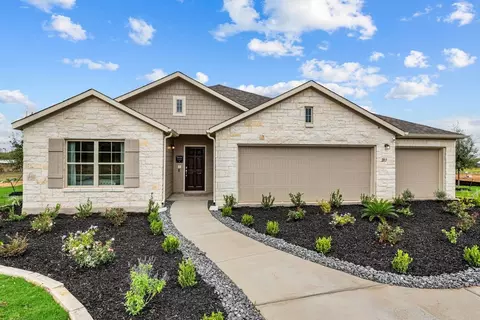 Exterior - 23551 Mathis Rd, Elmendorf, TX 78112 photo 4 of 12