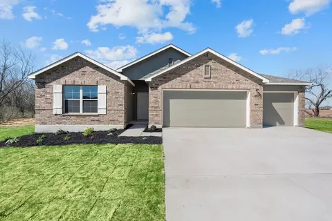 Exterior - 23551 Mathis Rd, Elmendorf, TX 78112 photo 7 of 12