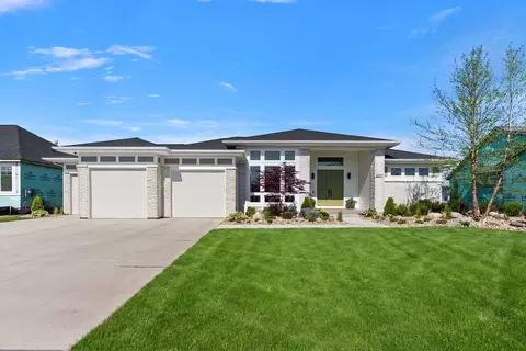 Exterior - Tormiston Drive, Haslett, MI 48840 photo 2 of 8