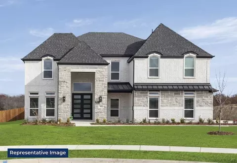 812 S Hidden Lake Dr, Desoto, TX 75115