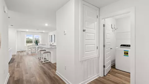 Entry Way - 96 Dockside Rd, Freeport, FL 32439 photo 4 of 5
