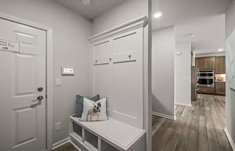 Entry Way - 702 Risdon Trl N, Saline, MI 48176 photo 5 of 8