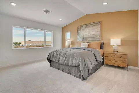 Bedroom - 1721 Autumn Sage Pl, Lompoc, CA 93436 photo 4 of 4