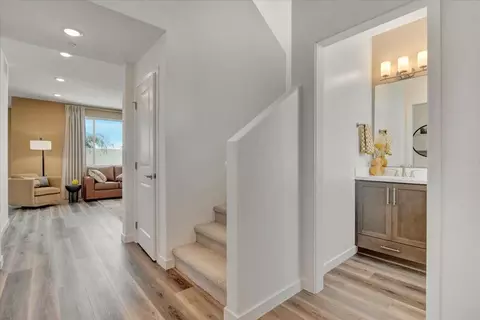 Entry Way - 1721 Autumn Sage Pl, Lompoc, CA 93436 photo 4 of 5