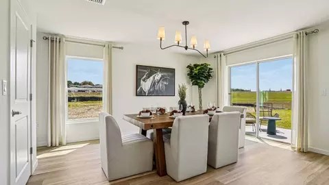 Dining - 3070 NE 20th Ter, Ocala, FL 34470 photo 1 of 3