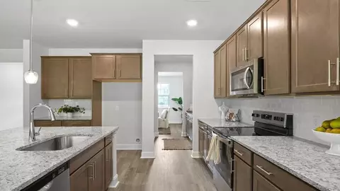 Kitchen - 102 Buckeye Rd, Guyton, GA 31312 photo 2 of 7