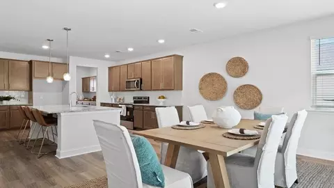 Dining - 102 Buckeye Rd, Guyton, GA 31312 photo 2 of 3