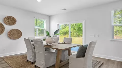 Dining - 102 Buckeye Rd, Guyton, GA 31312 photo 2 of 2
