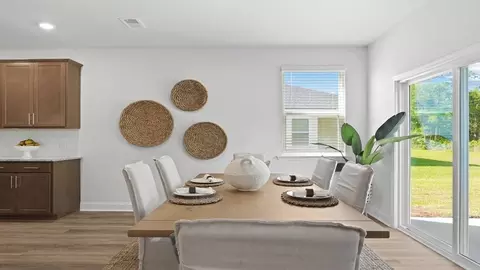 Dining - 102 Buckeye Rd, Guyton, GA 31312 photo 1 of 2