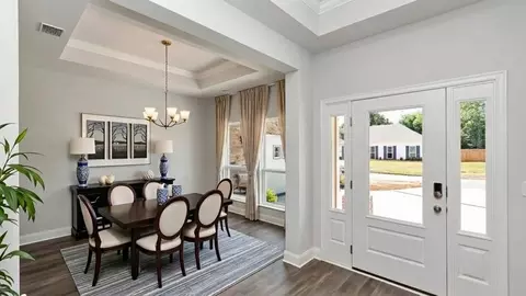 Dining - 2369 Hamilton Ridge Dr E, Mobile, AL 36695 photo 2 of 7