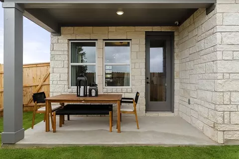 Exterior - 209 Simba St, Georgetown, TX 78626 photo 5 of 8