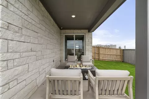 Exterior - 209 Simba St, Georgetown, TX 78626 photo 4 of 8
