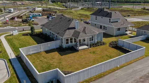 View/Area - 182 Hortus Dr, Kyle, TX 78640 photo 5 of 12
