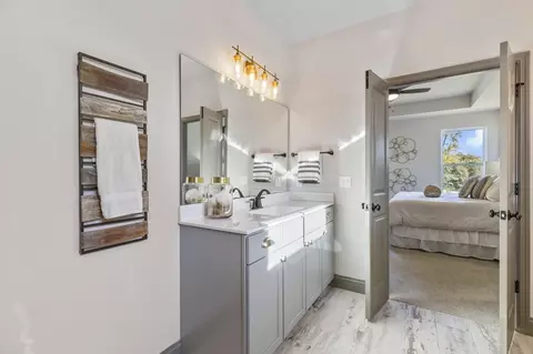Bath - 236 Randlin Dr, O'fallon, MO 63367 photo 4 of 11