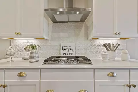 Kitchen - 236 Randlin Dr, O'fallon, MO 63367 photo 3 of 10