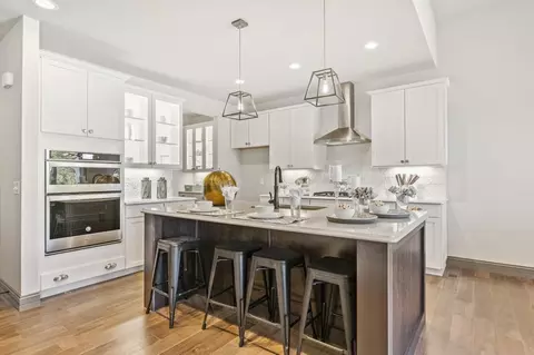 Kitchen - 236 Randlin Dr, O'fallon, MO 63367 photo 5 of 10