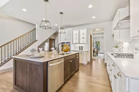 Kitchen - 236 Randlin Dr, O'fallon, MO 63367 photo 6 of 10