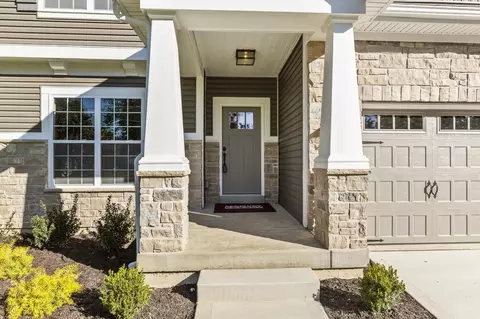 Exterior - 236 Randlin Dr, O'fallon, MO 63367 photo 6 of 9