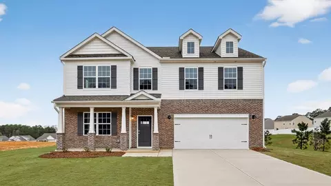 3000 Platinum Cir, West End, NC 27376