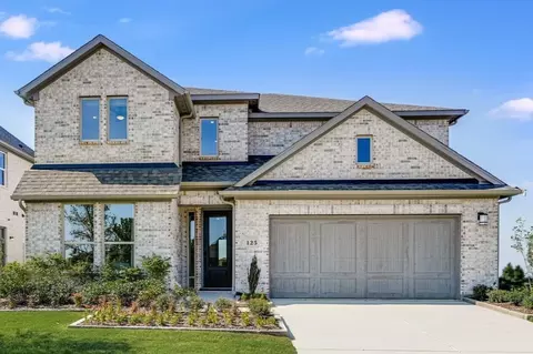 121 Starland Dr, Oak Point, TX 75068