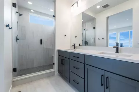 Bath - 11972 Octave Ave, Lone Tree, CO 80124 photo 1 of 1