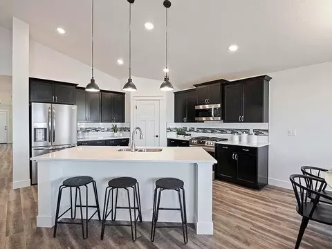 Kitchen - 377 N Eloise St, Kuna, ID 83634 photo 5 of 6