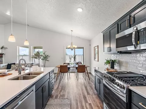 Kitchen - 377 N Eloise St, Kuna, ID 83634 photo 3 of 6