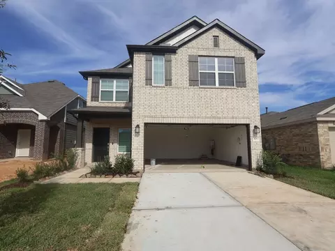 825 Village Brook Dr, Willis, TX 77378