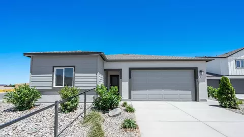 909 Kispiox Ct, Dayton, NV 89403
