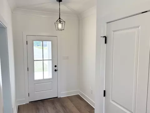 Entry Way - 5906 Luckenbach Ln, Crestview, FL 32539 photo 1 of 3