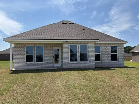 Exterior - 5906 Luckenbach Ln, Crestview, FL 32539 photo 2 of 3
