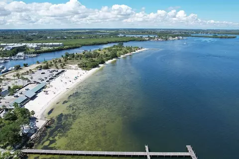 View/Area - 10412 Swan Pond Ln, Riverview, FL 33578 photo 1 of 1