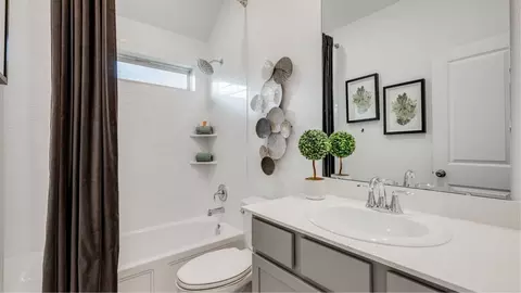 Bath - 15028 Goujon Gates Dr, Conroe, TX 77302 photo 5 of 7