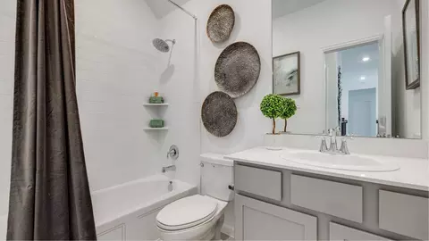Bath - 15028 Goujon Gates Dr, Conroe, TX 77302 photo 4 of 7