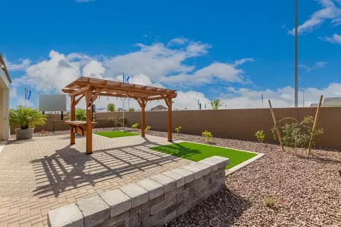 Exterior - 7717 E 35th Ln, Yuma, AZ 85365 photo 6 of 12