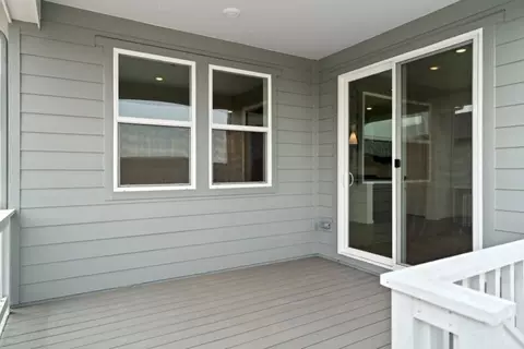 Exterior - 703 Pershing Pt, Elizabeth, CO 80107 photo 5 of 8