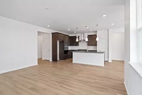 Living - 703 Pershing Pt, Elizabeth, CO 80107 photo 2 of 3
