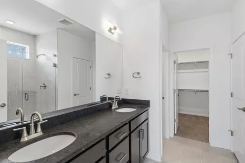 Bath - 703 Pershing Pt, Elizabeth, CO 80107 photo 1 of 1
