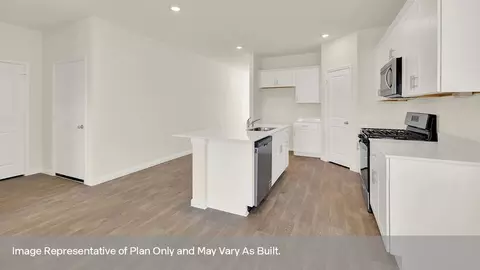Kitchen - 430 Denali Dr, Kyle, TX 78640 photo 4 of 8