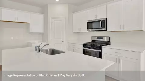 Kitchen - 430 Denali Dr, Kyle, TX 78640 photo 3 of 8