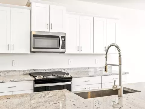 Kitchen - 5337 S 244th Ave, Buckeye, AZ 85326 photo 2 of 8