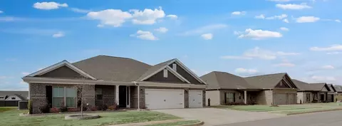 Exterior - 102 Willow Rose Ln, Madison, AL 35757 photo 4 of 7