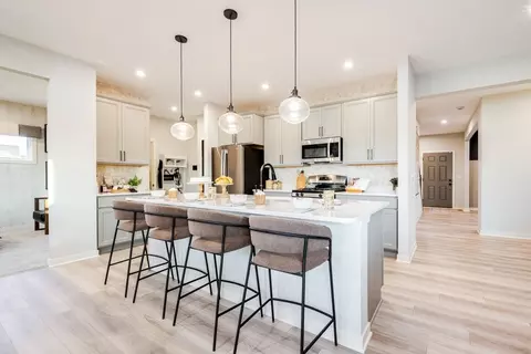 Kitchen - 105 Sycamore Dr, Circleville, OH 43113 photo 1 of 11