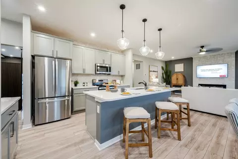 Kitchen - 207 Townshead Way, O'fallon, MO 63368 photo 5 of 7