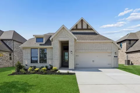 1013 Goldenrod Dr, Justin, TX 76247