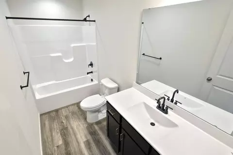 Bath - By Appointment Only, Codorus, PA 17362 photo 3 of 8
