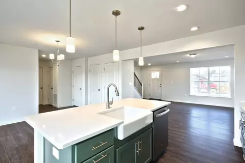 Entry Way - By Appointment Only, Codorus, PA 17362 photo 3 of 9