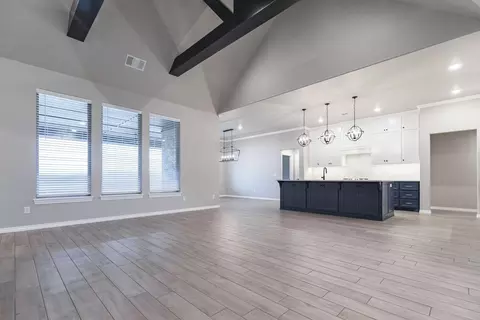 Living - 932 Hydrangea Way, Edmond, OK 73034 photo 9 of 19