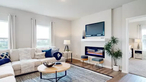 Living - 17101 Cook St, Bennington, NE 68007 photo 4 of 6