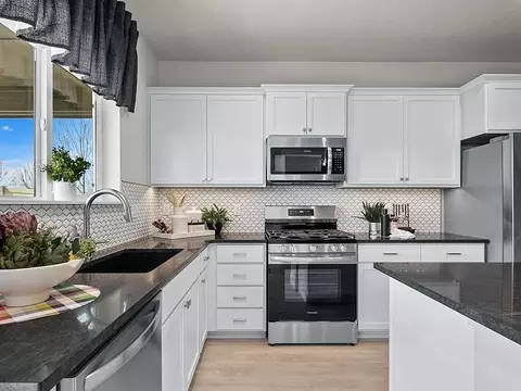 Kitchen - 1919 Cashel St, Middleton, ID 83644 photo 7 of 10